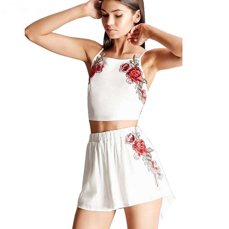 Floral Besticktes Crop Top Und Shorts Set