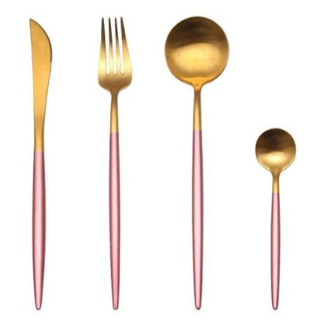 24-teiliges Besteckset für Elegante Anlässe mit Gold-Akzenten 15