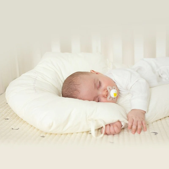 Babyschlafkissen DreamNest ergonomisch 3