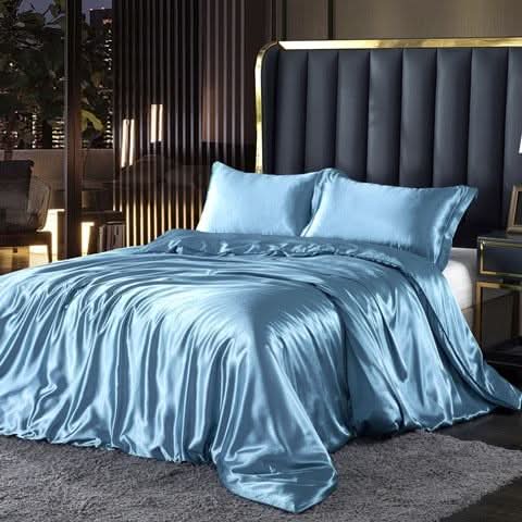Bettwäsche Set 4-teilig für Schlafzimmer im Luxuriösen Stil 155x220, 135x200, 200x220, 200x200 7