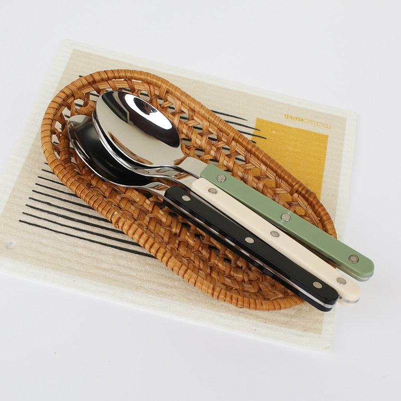 Bistro Besteckset 24-teilig für 6 Personen mit Stilvollem Design 4