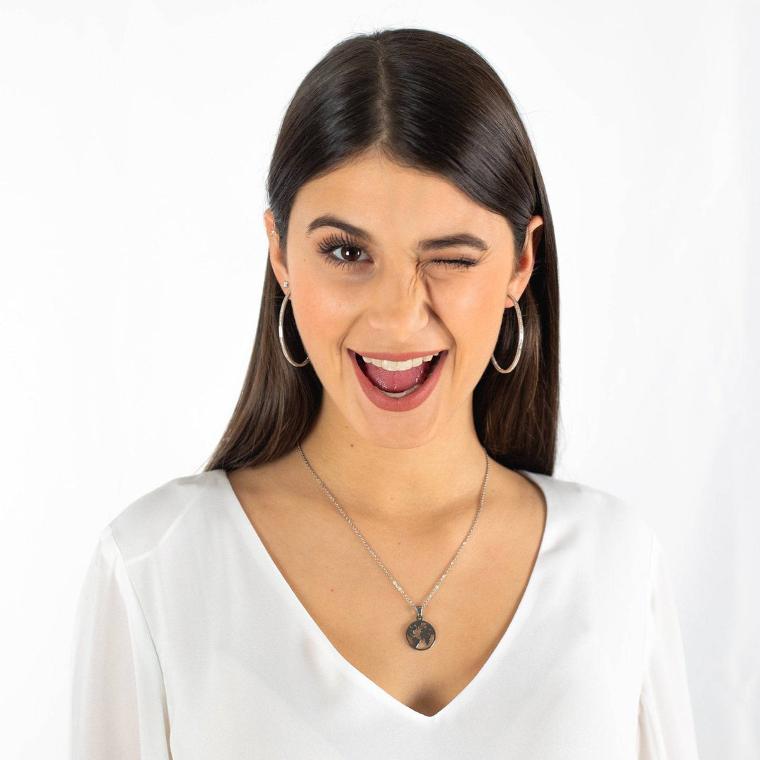 Damen Creolen im minimalistischen Stil 2