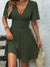 Damen Kleid mit V-Ausschnitt und geraffter Taille 1