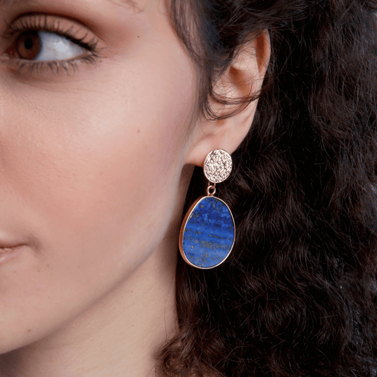 Damen Ohrringe Celestial Design mit Lapislazuli und Goldakzenten 2