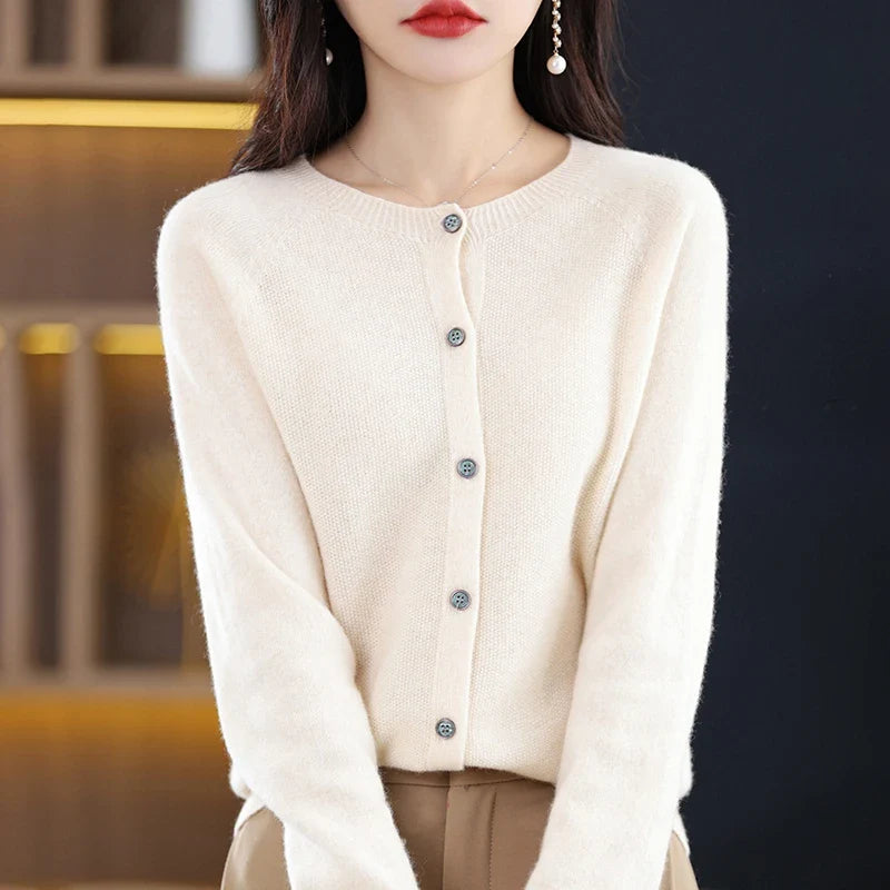 Damen Wollweste Rundhalsausschnitt 100% Wolle Klassisch Elegant 9