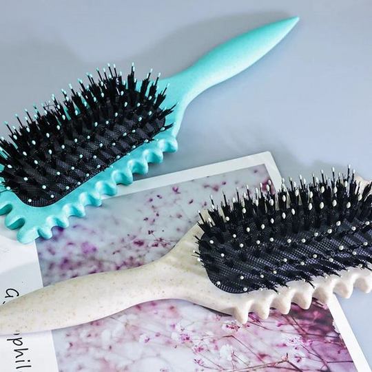Hairstyling Pinsel für Definierte Locken und Volumen 1