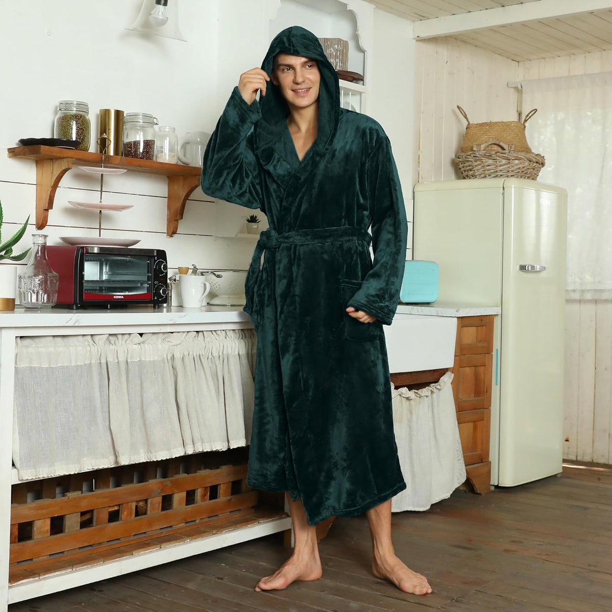 Herren Bademantel mit Kapuze und zweifarbigem Design 4