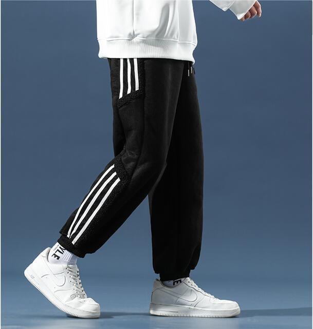 Herren Jogginghose mit Seitlichen Streifen Baumwolle Polyester 5