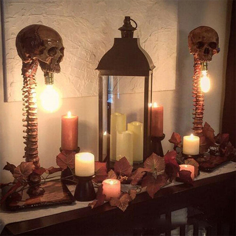 Horror Lampe Totenkopf mit Wirbelsäule 2