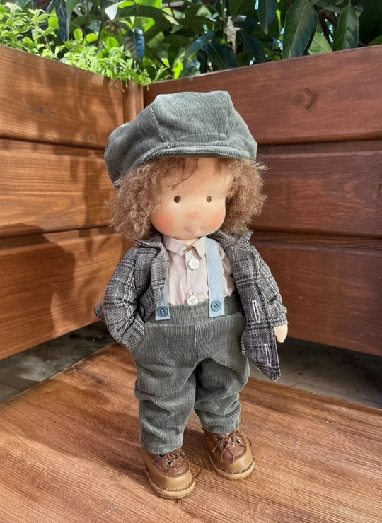 Kinder Waldorfpuppe Handgefertigt mit Weichem Körper 6
