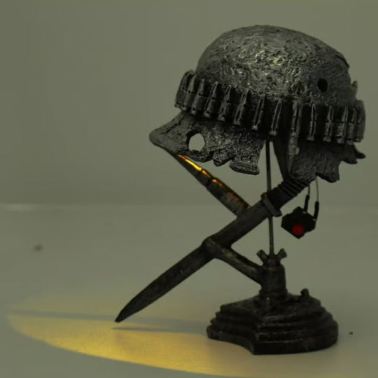 Männer Tischlampe Vintage Stahlhelm Design mit Warmem LED Licht 2