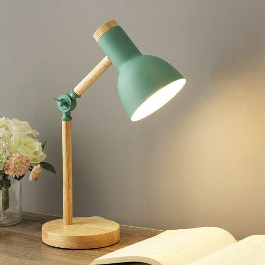 Moderne LED-Schreibtischlampe im skandinavischen Stil 3