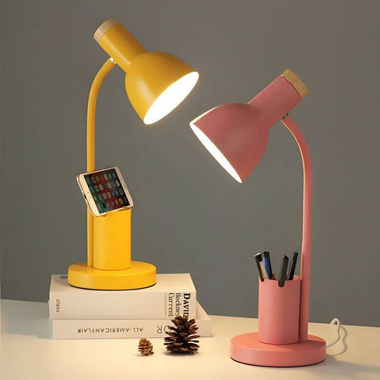 Moderne LED-Schreibtischlampe mit Stifthalter und drei Lichtmodi 2