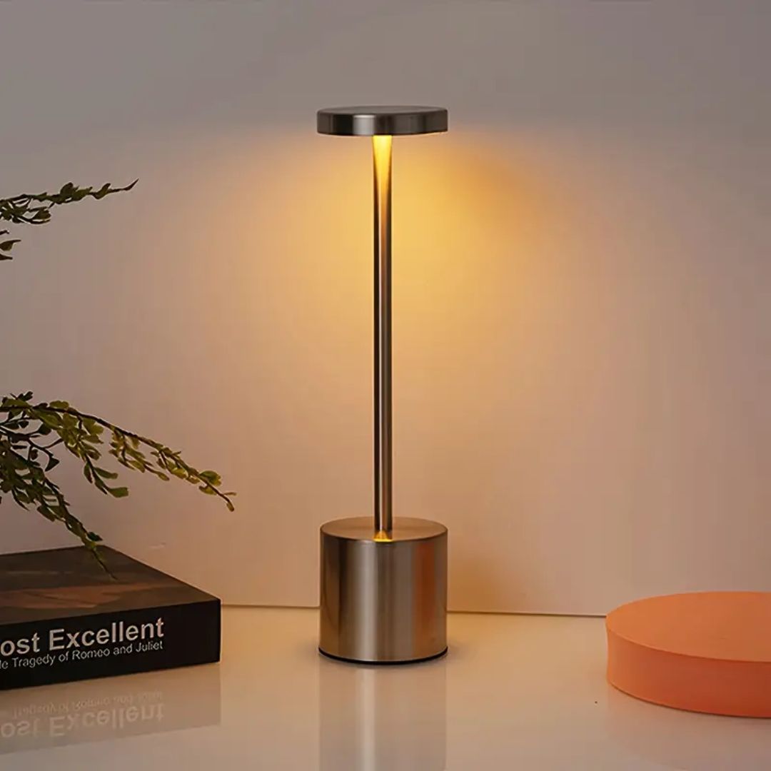 Moderne LED Schreibtischlampe mit Berührungssensor und Einstellbaren Farbtemperaturen 2