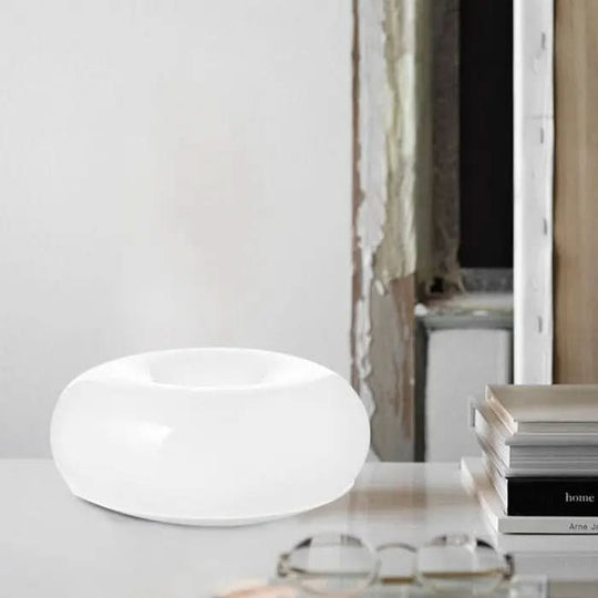 Moderne Tischlampe Donut Stilvoll 8