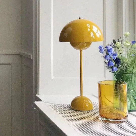 Moderne Tischlampe im Nordischen Stil mit Pilzform und 3 Helligkeitsstufen für Wohnzimmer und Nachttisch 0
