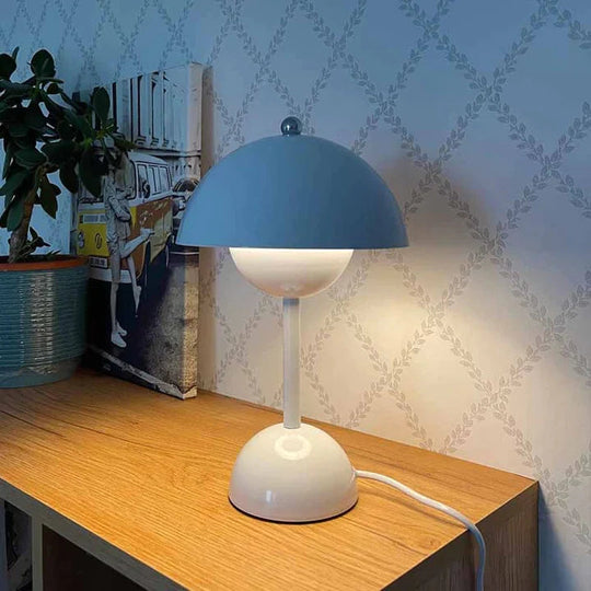 Moderne Tischlampe im Nordischen Stil mit Pilzform und 3 Helligkeitsstufen für Wohnzimmer und Nachttisch 3