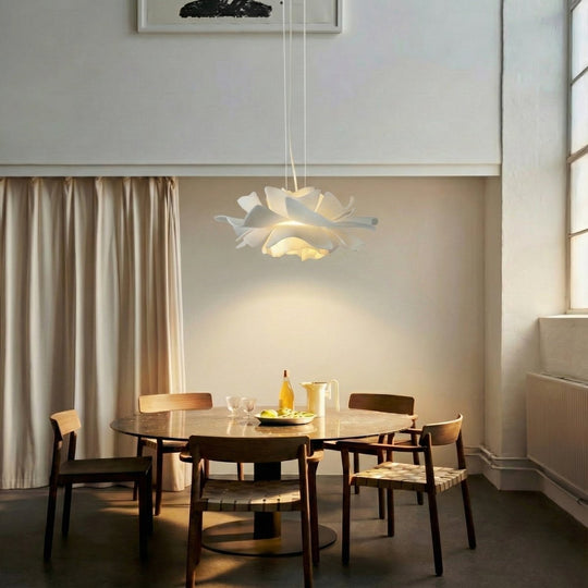 Pendelleuchte für Esszimmer und Wohnzimmer im Lotusdesign 3