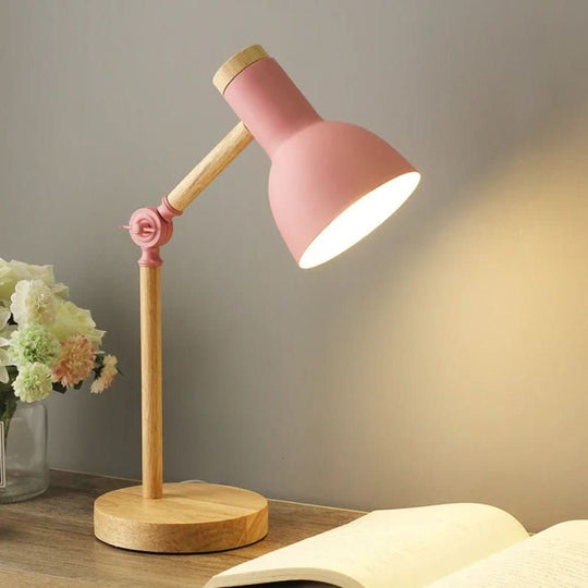 Schreibtischlampe im Skandinavischen Stil 1