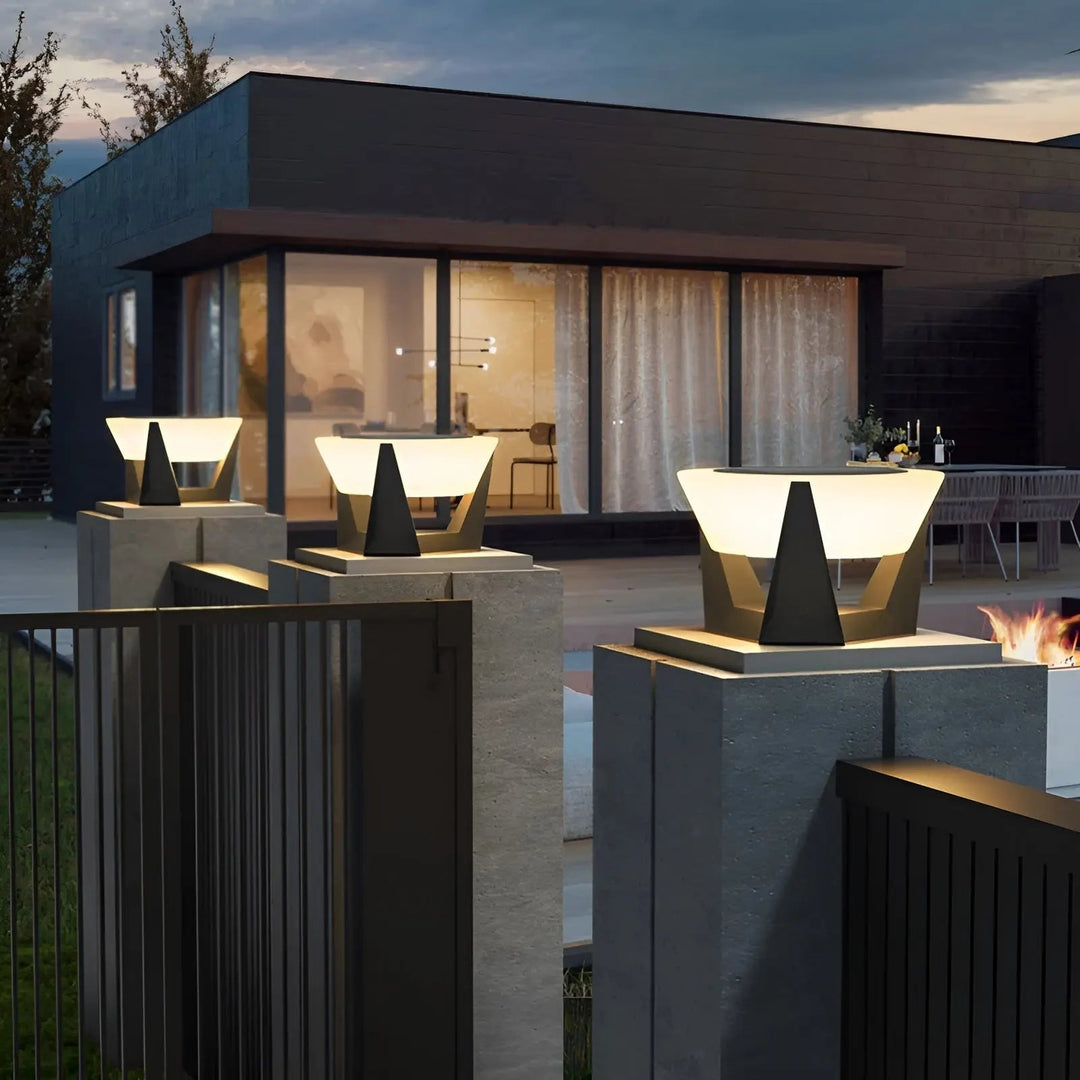 Solar Gartenlampe im Japanischen Stil für Außenbereich - Stilvolle Gartenleuchte mit Wasserdichtigkeit IP65 0