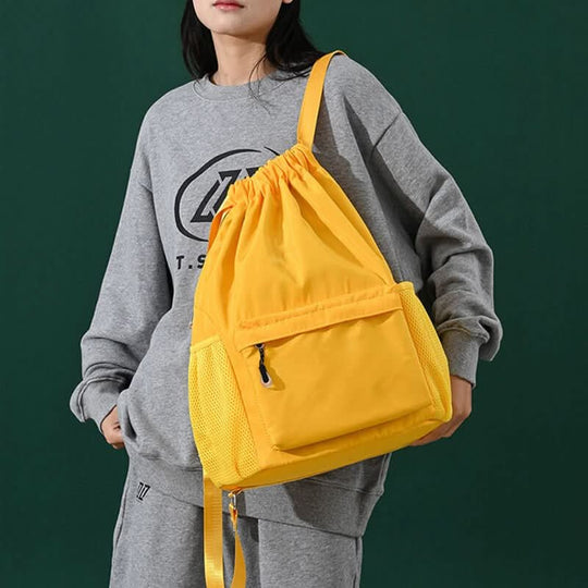 Sportlicher Rucksack mit Kordelzug und Schuhfach 8