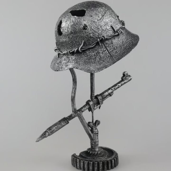Tischlampe im Vintage-Stil mit Helm-Design 6
