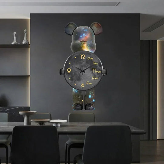 Wanduhr mit Bärenmotiv und LED-Beleuchtung für Kinderzimmer 4