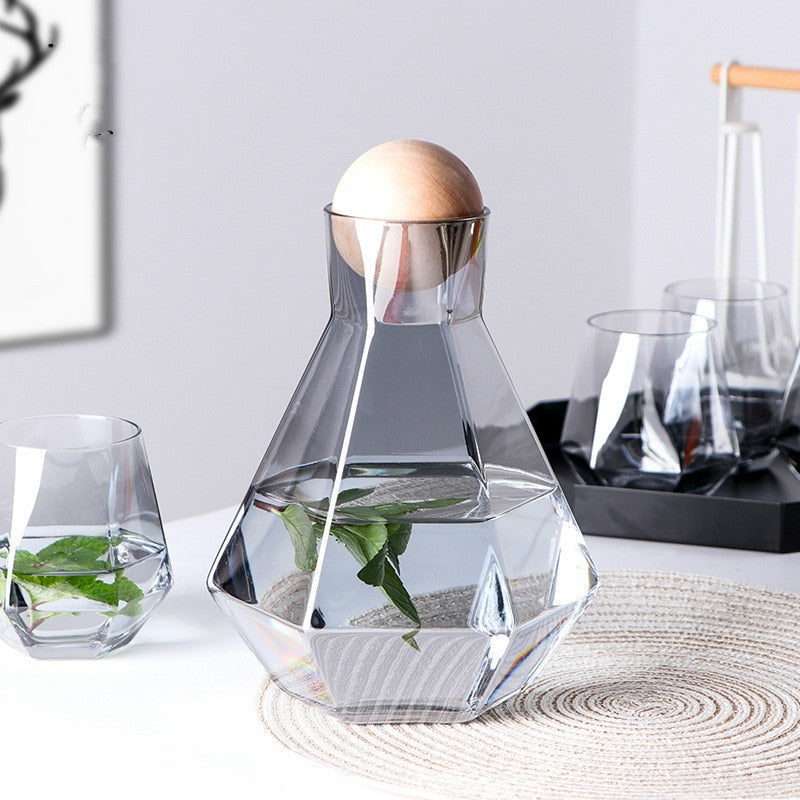 Wasserkrüge aus Glas Set mit Karaffe und Bechern für kalte Getränke 2
