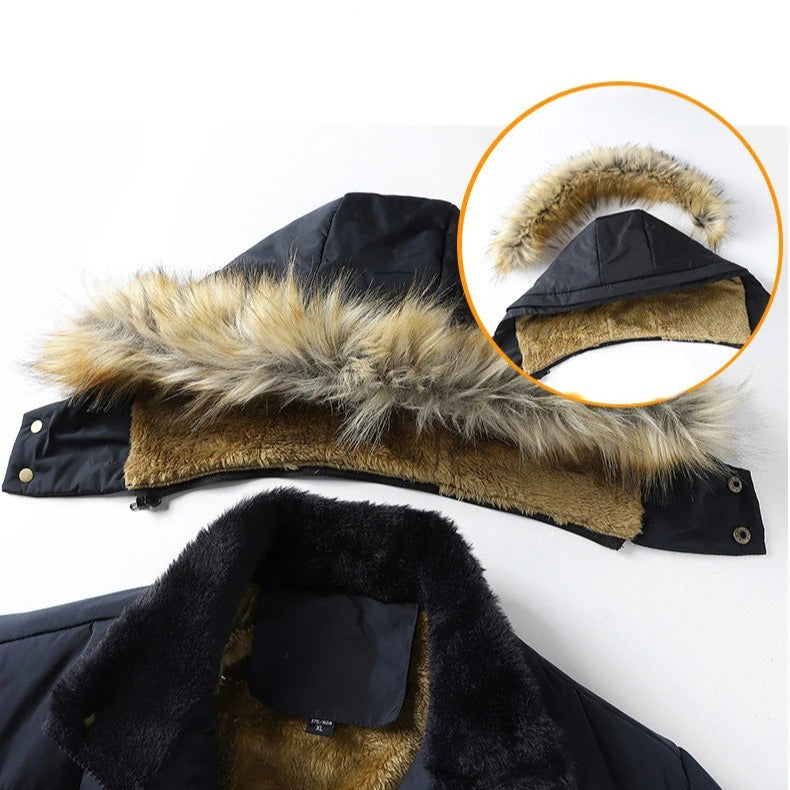 Herrenjacke mit fleecegefüttertem Pelzkragen