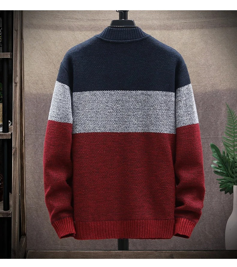Herrenweste mit Kontraststreifen aus Fleece