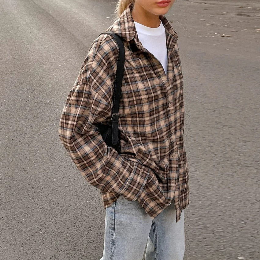 Vintage karierte Damenbluse mit langen Ärmeln