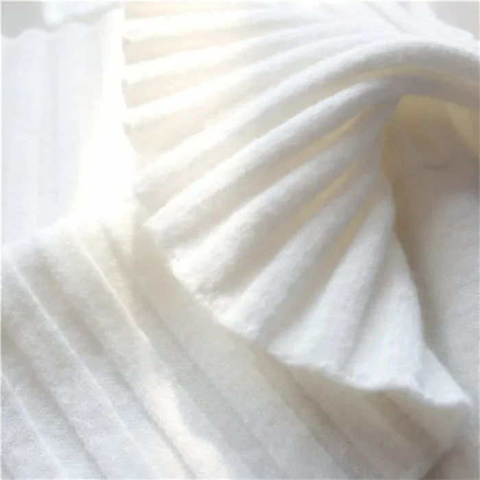 Gerippter Schmaler Rollkragenpullover für Damen