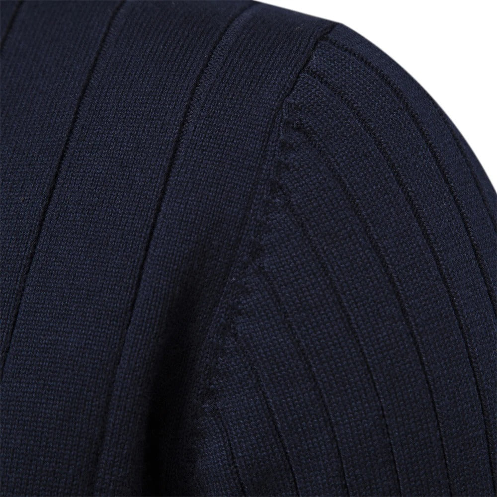 Herren-Strickpullover mit hohem Kragen