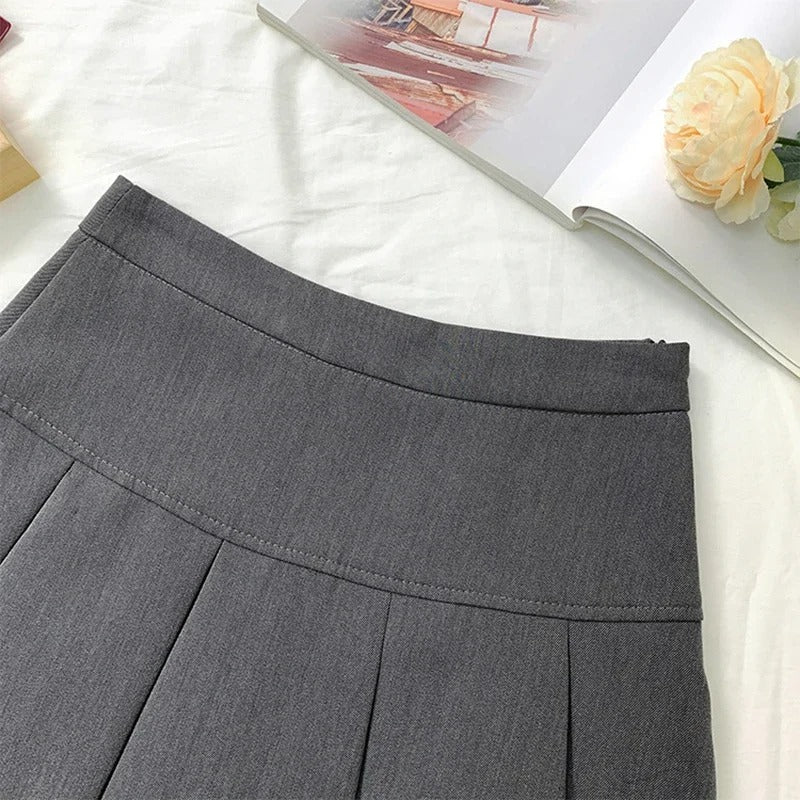 Damenrock mit hoher Taille und Falten