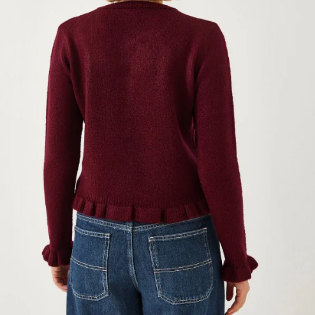 Stickad damkofta med struktur